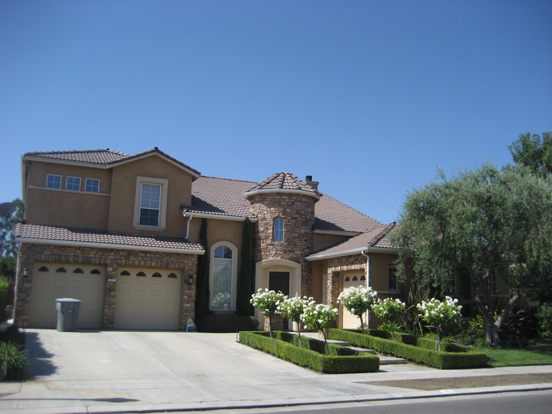 Clovis master planned community