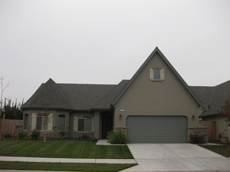 Cambridge Lennar Homes and Pinnacle Homes Near Buchanan High School Clovis, CA. 93619