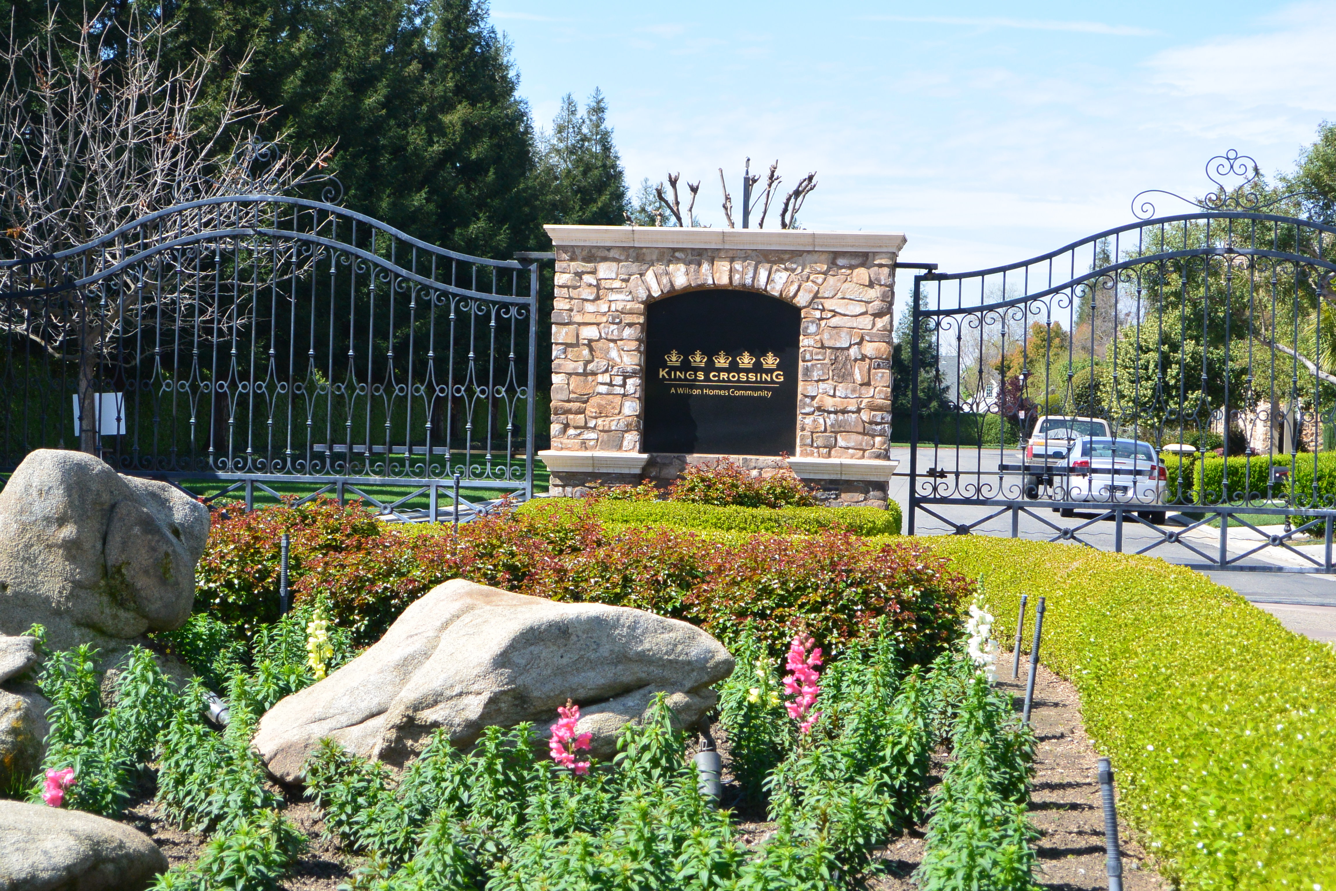 Gated Community Homes Leo Wilson's Kings Crossing Clovis CA. 93619