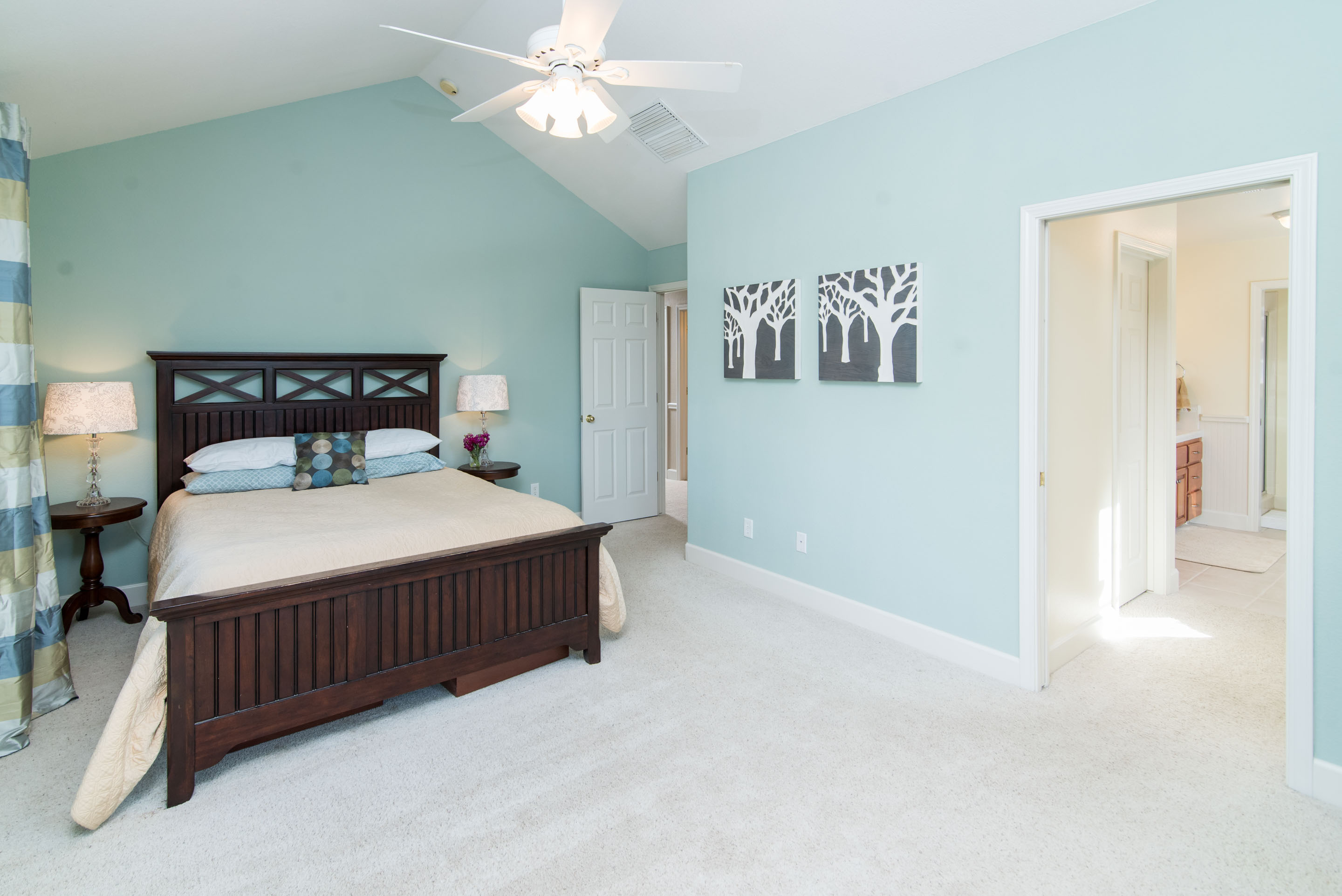 Custom Home 3 Bed 3 bath + Office & Shop 2.25 AC Coarsegold, CA. 93614